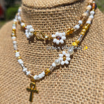 Nude & White & Gold Daisy Beaded Necklace |Flower Bead Bead Necklace | Urban Vibe Chic | Seed Bead Jewelry